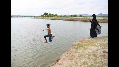 After early arrival, monsoon stalls; little or no movement likely for 7-10 days, say experts