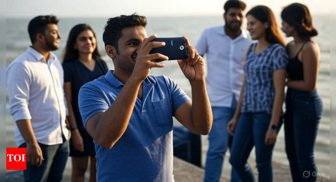 Two Deaths: Men Drowns at Juhu Jetty, Student Dies in River