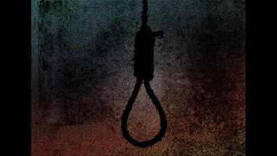 Man, sister found hanging in rented flat in northeast Delhi