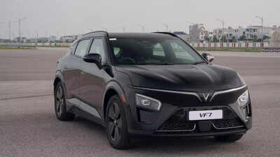  VF7 debut, production capacity, bookings & more