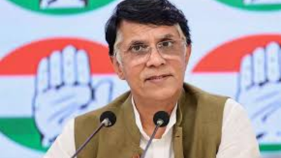 Congress questions Pakistan ceasefire, Trump's claims and CDS remarks; demands special Parliament session