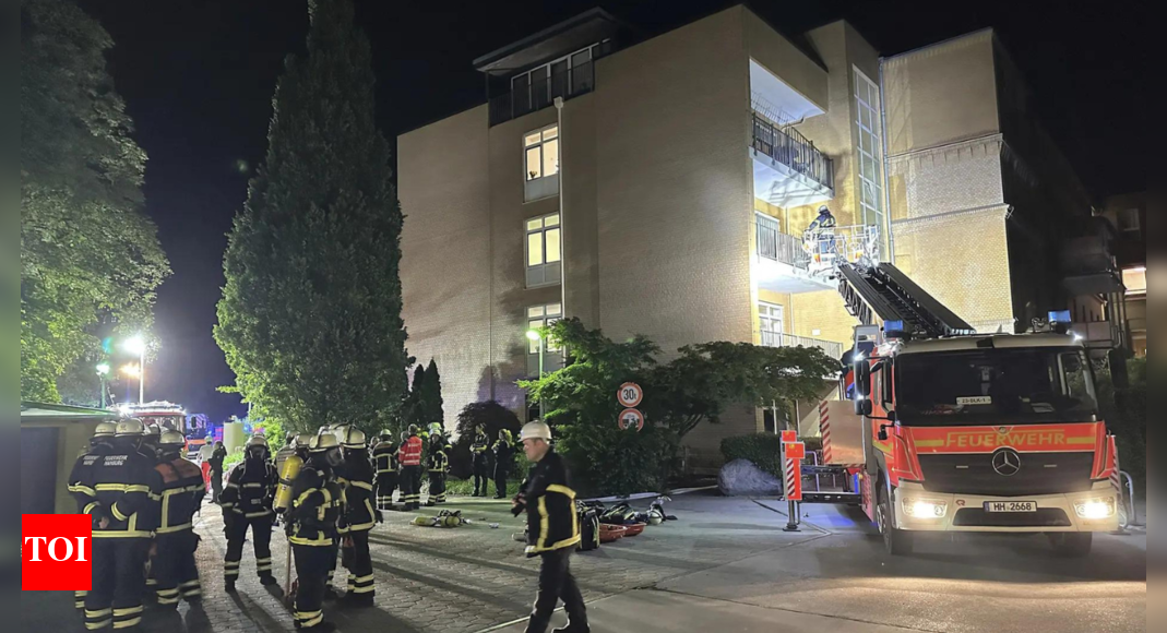 3 patients killed in fire that broke out at a hospital in German city of Hamburg