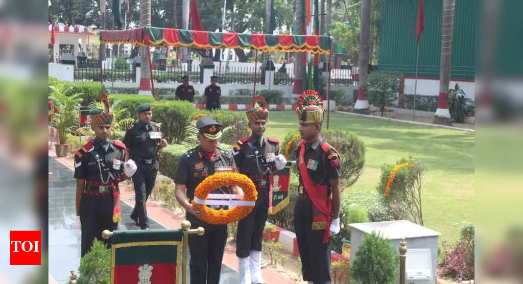 Bihar Regiment Pays Tribute to Fallen Soldiers