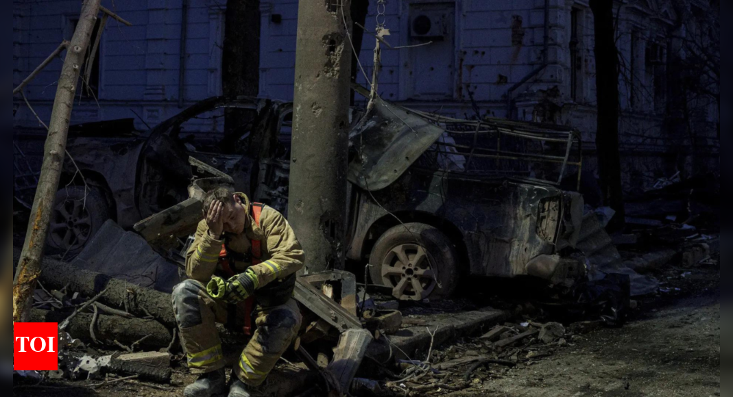 Russian missile strike hits Ukrainian training base, 12 dead