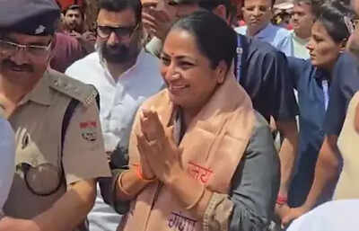 'एक साफ यमुना के लिए प्रार्थना की, जहां लोग एक पवित्र डुबकी लगा सकते हैं': दिल्ली सीएम रेखा गुप्ता गंगा के बाद