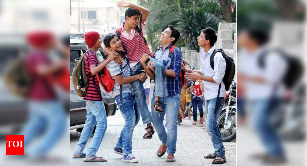 Maharashtra Announces School Holiday Schedule for 2025-26