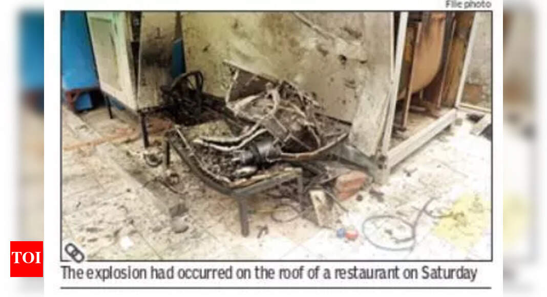 Ghaziabad AC Explosion Claims Mechanic's Life, Family Alleges Foul Play