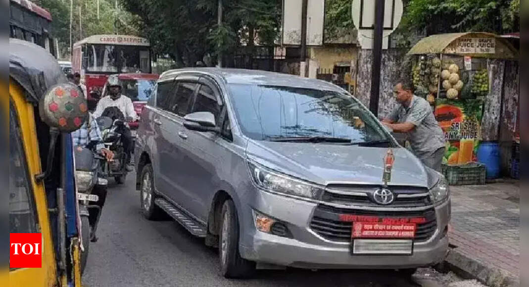 Hyderabad Citizens Helping Cops Issue Traffic Challans