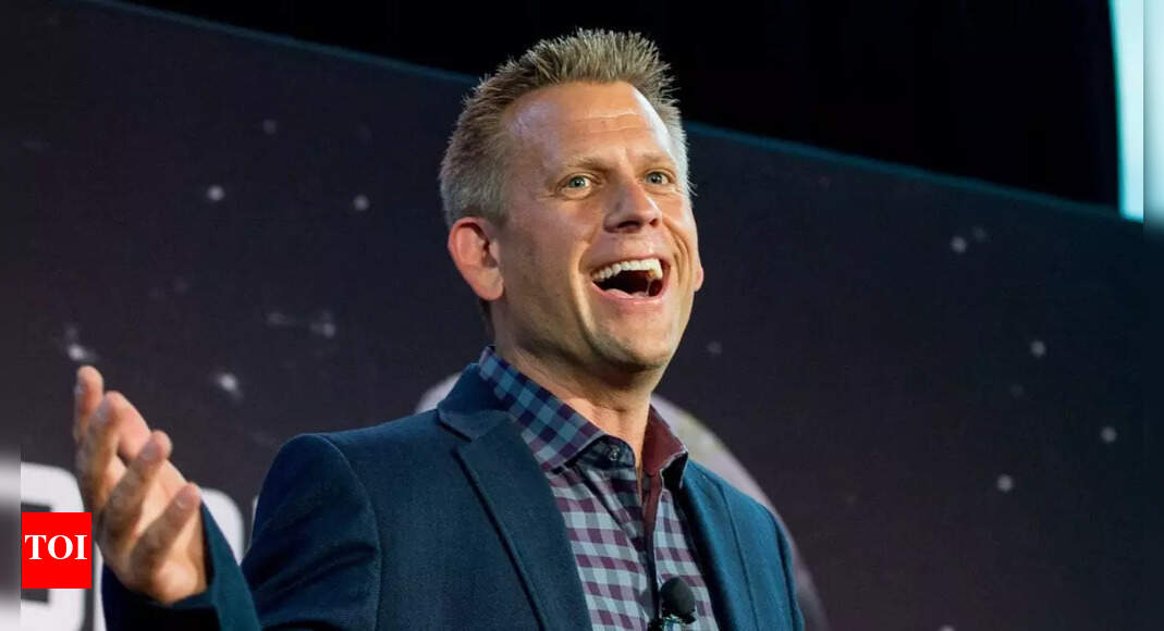 John Brenkus, host of Emmy-winning show 'Sport Science', dies after battling depression | Off the field News - Times of India