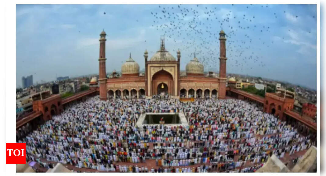 ईद अल-दादा 2025: सर्वोत्कृष्ट ईद मुबारक शुभेच्छा, मित्र, कुटुंब, शिक्षक, पती, पत्नी …