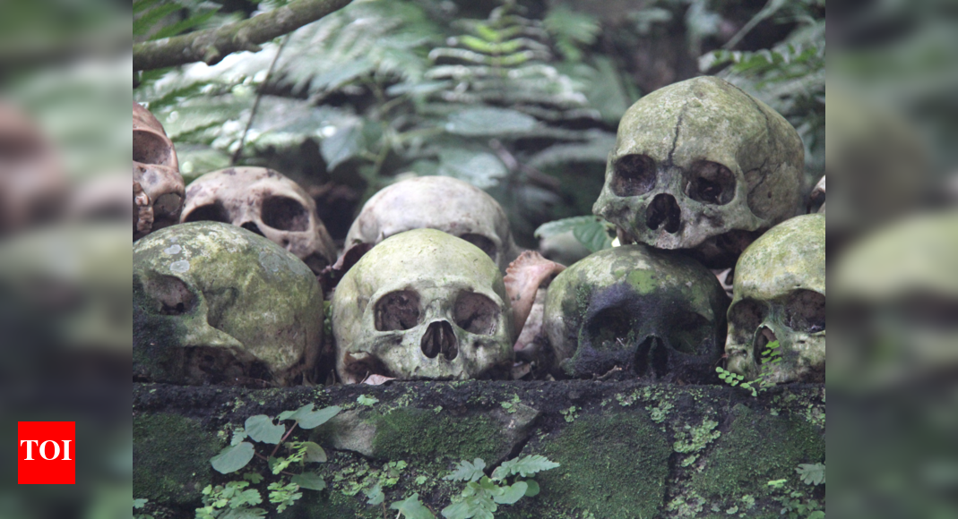 The strange burial customs of Trunyan Village