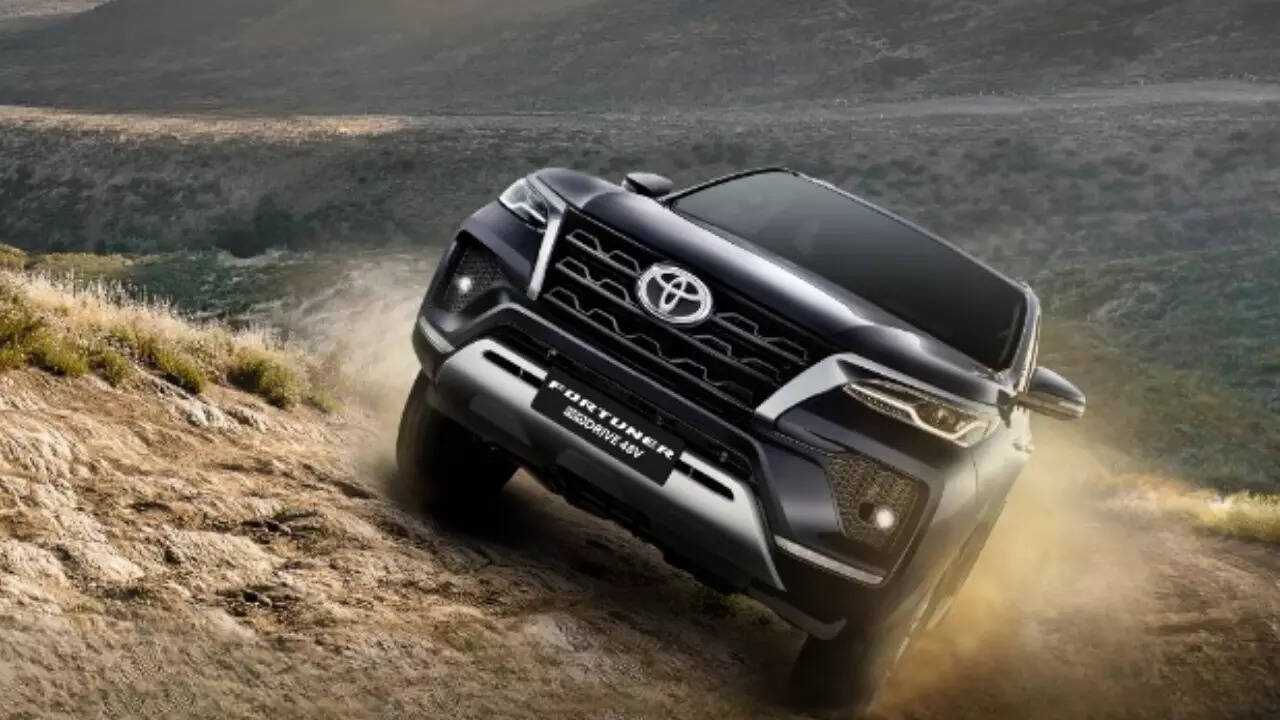 2025 Toyota Fortuner launched in India: Price, bookings & more - The Times of India