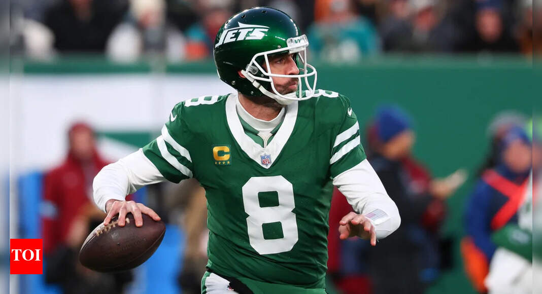 Aaron Rodgers Still Uncommitted to Steelers, Keeping Future in Doubt