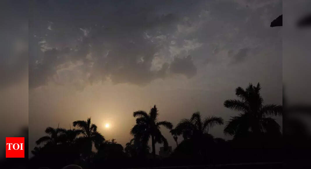 Patna Weather Forecast: Isolated Rain and Alerts