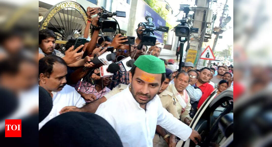 RJD MP Defends Tej Pratap Amid Controversy Over Relationships