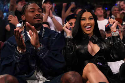  Cardi B’s steamy post with Stefon Diggs sparks Offset meltdown and fans are losing their minds over his deleted posts