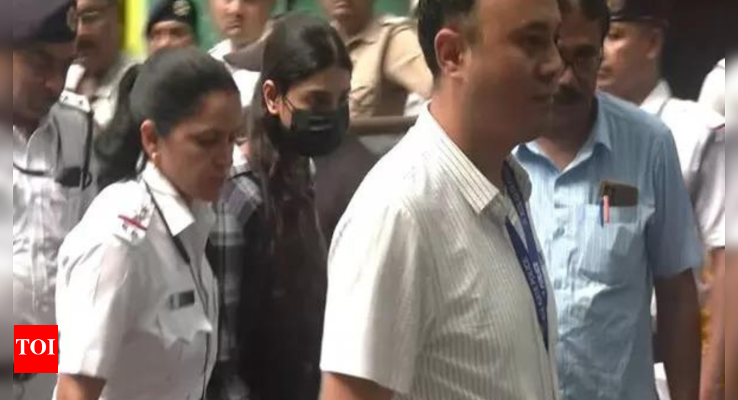 Man whose FIR led to influencer arrest also faces hate-post cases