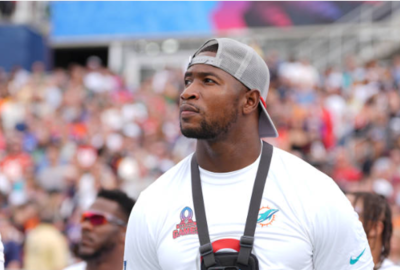 Jonnu Smith eyes long-term future with Miami Dolphins despite trade rumors