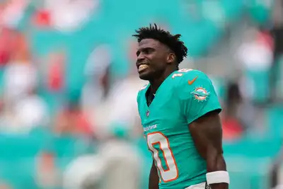 Tyreek Hill trade still in play as Dolphins weigh cap relief amid offseason turmoil