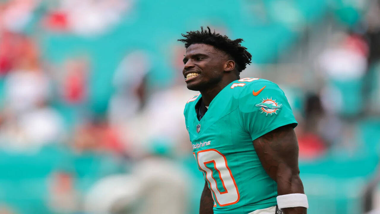 Tyreek Hill trade still in play as Dolphins weigh cap relief amid offseason  turmoil | NFL News - Times of India