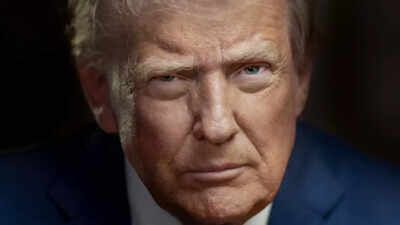 The White House unveils Donald Trump's new official presidential portrait; BUT Grok paints it better!