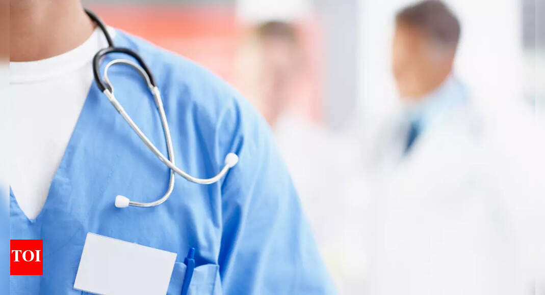 Pune doctors implant bladder pacemaker, help 12-year-old Yemeni girl regain normal life, join school