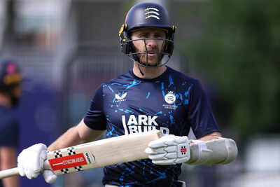 Kane Williamson declines New Zealand Cricket central contract again