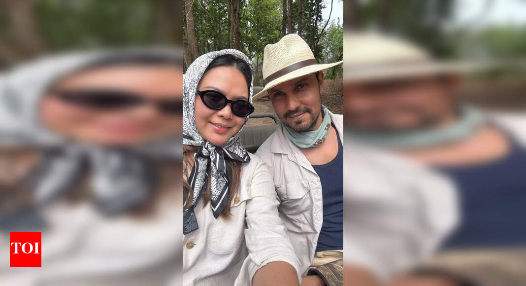 Randeep Hooda Visits Kanha National Park for Wildlife Photography