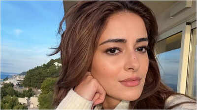 Ananya Panday declares she’s “obsessed” with Ahaan Panday’s 'Saiyaara' title song
