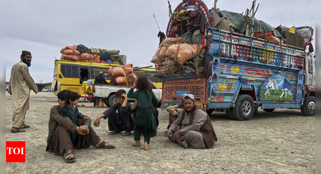 Mass Deportations: Pakistan and Iran Send Afghans Back to Afghanistan