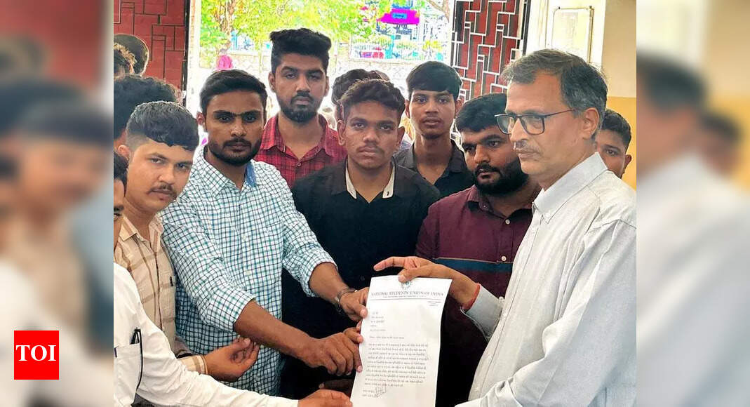 Students Protest Admission Process, Over 88K Confirm College Seats