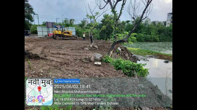 Fadnavis orders probe into debris dumping at Navi Mum wetland
