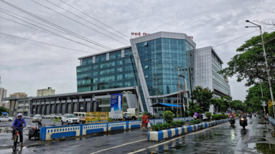 Vasai-Virar civic body contractor Eagle Infra India booked for electricity theft; activists demand blacklisting