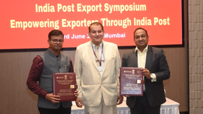 Maharashtra postal dept hosts 'India Post: Expo Symposium' in Mumbai to strengthen ties with exporters