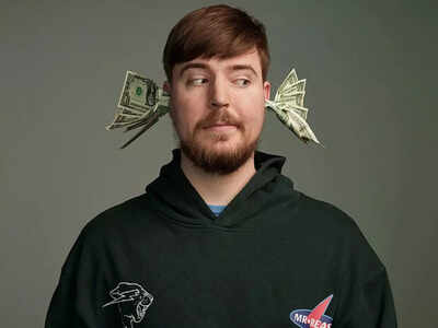 MrBeast, the the world's youngest self-made billionaire, says has little money and is actually borrowing dollars from mom for his wedding