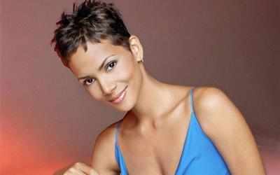 Halle Berry getting sued for maintenance