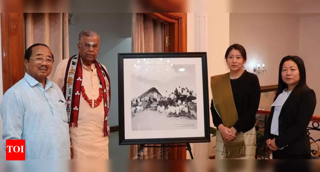 Nagaland Governor Receives Rare Historical Photograph
