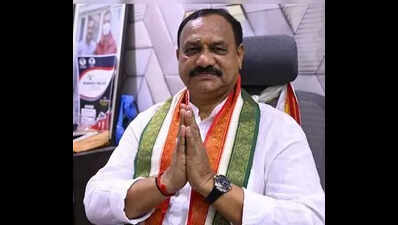 Congress promises Indiramma houses for every village