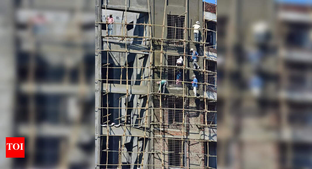 Maharashtra to Curb Agents Exploiting Construction Workers