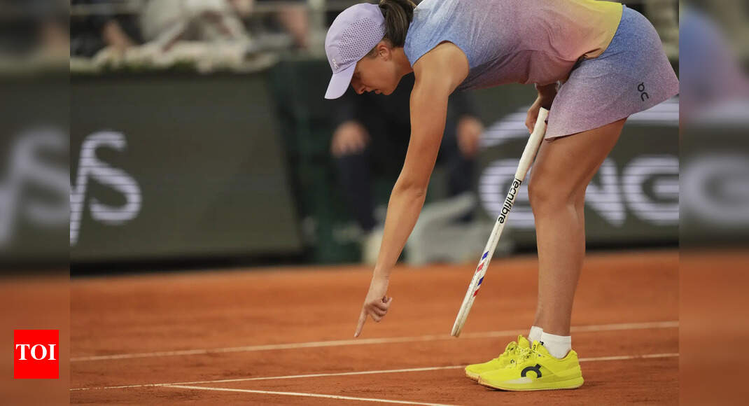 French Open: Iga Swiatek slams chair umpire after defeat to Aryna Sabalenka, says ‘I wanted him to come down, but he didn’t’ | Tennis News – Times of India