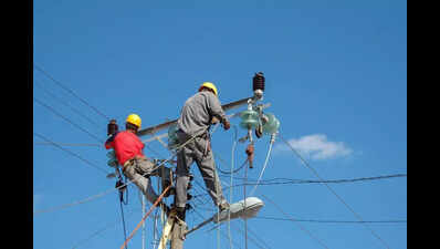 Just two wiremen have to handle 16,000 power connections