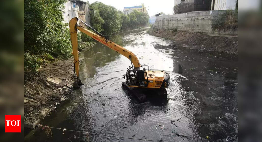 NHAI Removes Artificial Island in Nag River at Ashok Chowk
