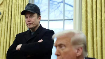  Elon Musk announces decommissioning of SpaceX Dragon spacecraft after Trump targets government contracts