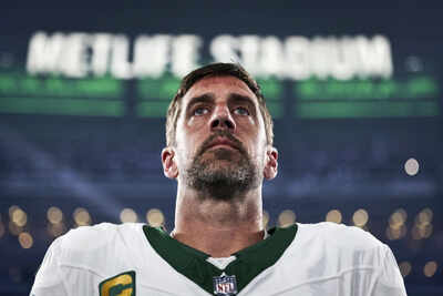 How the Steelers’ offense transforms with Aaron Rodgers at quarterback