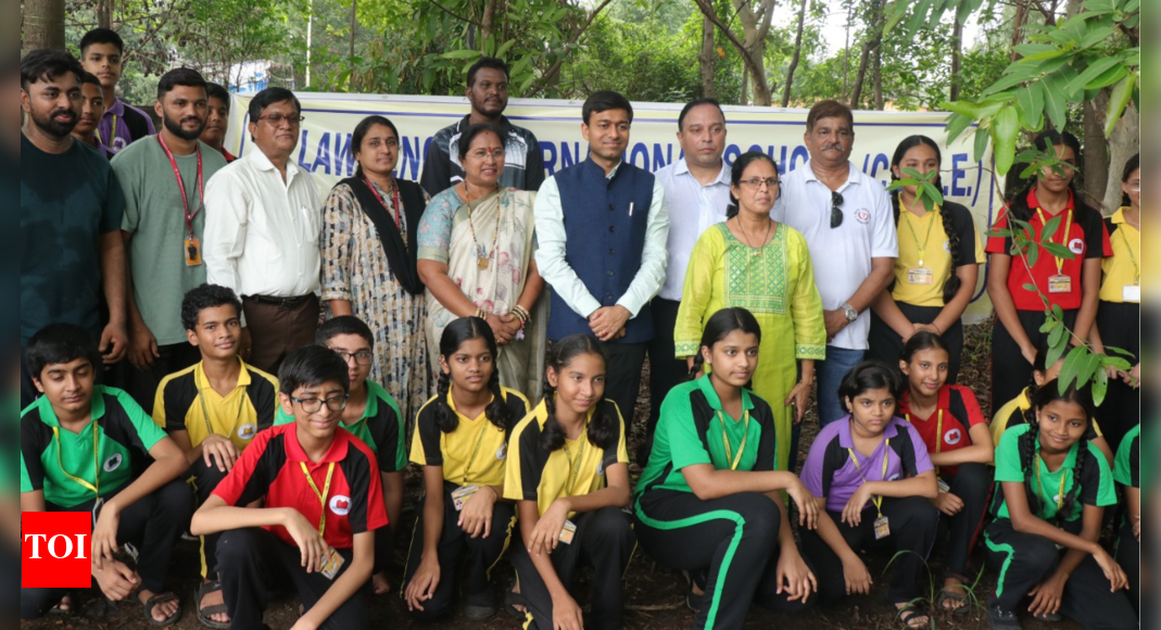 Nagpur Celebrates Environment Day with Tree Planting and Green Initiatives