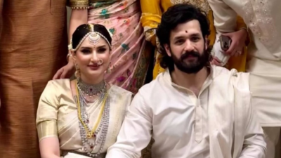 Naga Chaitanya, Nagarjuna light up the baraat with Dance as Akhil Akkineni ties the knot with Zainab Ravdjee