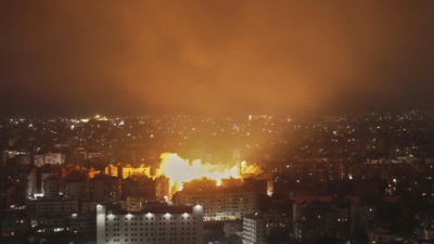 Lebanese army warns Israeli airstrikes might force it to freeze cooperation with ceasefire committee