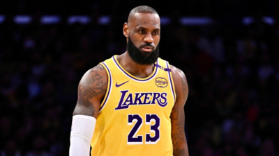 LeBron James and his sons look all chilled out as they enjoy Maui vacation together