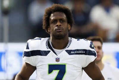  Raiders GM stuns NFL world by admitting bold trade calls — even considered chasing Patrick Mahomes