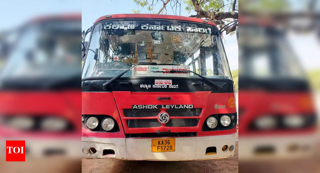 Head Constable Accused of Damaging Bus, Misbehaving with Passengers